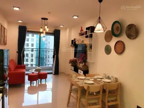 For Rent: Saigon Royal 2BR 60m2 with Airy Balcony View in District 4