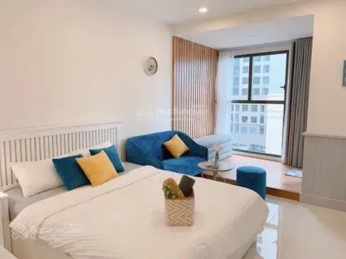 Cho thuê officetel Saigon Royal 35m2 full nội thất